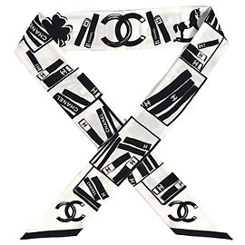 Sciarpa a Bandeau Chanel Logo Nero e Bianco in Seta Nero Bianco