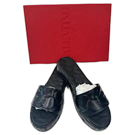Valentino Garavani-Valentino Garavani slippers-Black