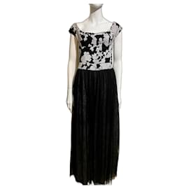 Vera Wang-Black and white evening gown, tulle skirt-Black,White