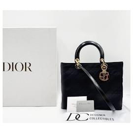 Dior-Borsa in nylon Lady Dior di Dior con tracolla a tracolla-Nero