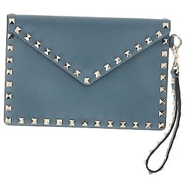 Valentino Garavani Valentino Rockstud Envelope Pouch in Blue Leather Blue