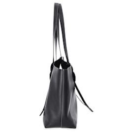 Chloé-Chloé Medium Darryl Tote Bag in Black Leather-Black