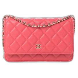 Chanel-Wallet on Chain-Coral