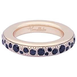 Pomellato-Pomellato "Iconica" ring in pink gold, black diamonds.-Other