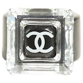 Chanel-Black acrylic CC ring-Black