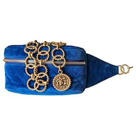 Chanel-Riñonera chanel de coleccion-Negro,Azul