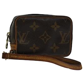 Louis Vuitton-LOUIS VUITTON Monograma Trousse Wapity Pouch M58030 Autenticação de LV 69702-Monograma