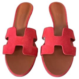 Hermès-Hermes Oasis Rouge Cinétique sandals in suede goatskin, raw edge trim-Red