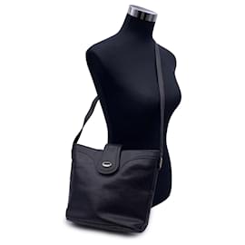 Gucci-Vintage Black Leather Bucket Shoulder Bag-Black