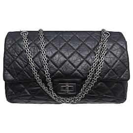 Chanel-Chanel handbag 2.55 JUMBO BLACK LEATHER CROSSBODY LEATHER AND BAG PURSEE-Black