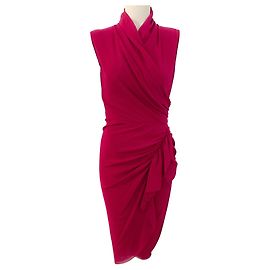 Fuzzi Magenta – Gerüschtes ärmelloses Kleid mit V-Ausschnitt Pink