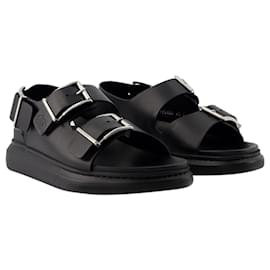 Alexander Mcqueen-Seal Sandals - Alexander McQueen - Calfskin - Black-Black