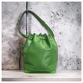 Louis Vuitton-Louis Vuitton Noe' in Epi verde vintage-Verde