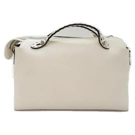 Fendi-Fendi Leather By the Way Bag  Crossbody Bag Leather in Fair condition-Other