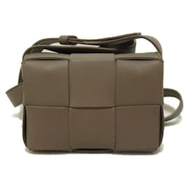 Bottega Veneta-Bottega Veneta Leather Mini Cassette Crossbody Bag  Crossbody Bag Leather 666688VMAY12560 in-Other