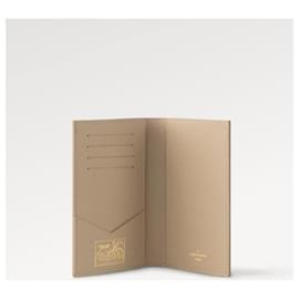 Louis Vuitton-Capa de passaporte LV Surfin monograma-Bege