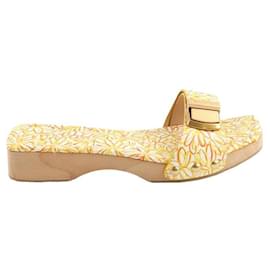 Jacquemus-Leather mules-Yellow