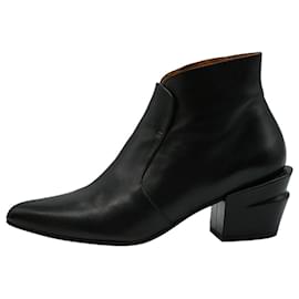 Robert Clergerie-Robert Clergerie Black zipped pointed-toe boots - size 6-Other