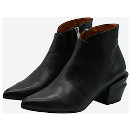Robert Clergerie-Robert Clergerie Black zipped pointed-toe boots - size 6-Other