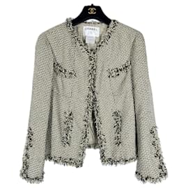 Chanel-Chaqueta de tweed Lesage con icónicos botones CC.-Multicolor