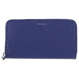 Fendi-Fendi Zipped Wallet in Blue Leather-Blue