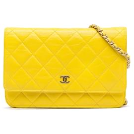 Chanel-Carteira de bolsas CHANEL com corrente atemporal/clássico-Amarelo