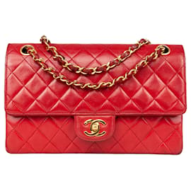 Chanel-Chanel gestepptes Lammleder 24Gefütterte mittelgroße K-Gold-Tasche mit Überschlag-Rot
