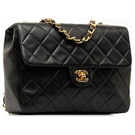 Chanel-Chanel Black Square Classic Quilted Lambskin Flap-Black