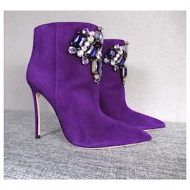 Dsquared2-Dsquared2 purple suede and crystal boots-Purple