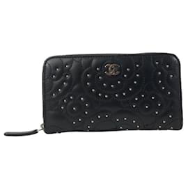 Chanel-Chanel Black Camellia Zip Around Wallet-Black