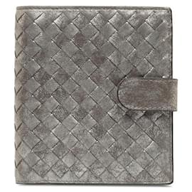 Bottega Veneta-Bottega Veneta Intrecciato Leather Bifold Wallet Leather Short Wallet in Good condition-Other