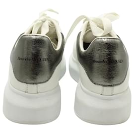 Alexander Mcqueen-Alexander McQueen Oversized Sneakers in White calf leather Leather-White