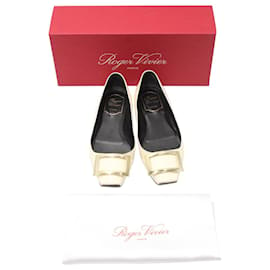 Roger Vivier-Roger Vivier Trompette Ballerinas aus weißem Lackleder-Weiß,Roh