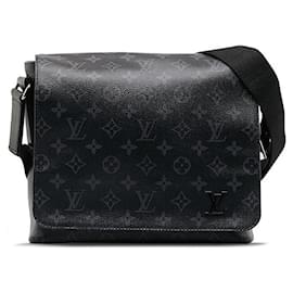 Louis Vuitton-Louis Vuitton District PM NM Canvas Shoulder Bag M44000 in excellent condition-Other