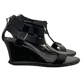 Fendi-FENDI  Sandals T.eu 40 Patent leather-Black