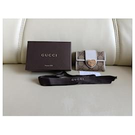 Gucci-Geldbörsen, Geldtaschen, Etuis-Beige