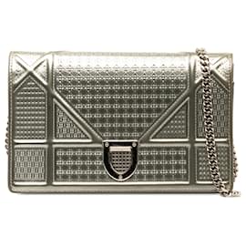 Dior-Dior Silver Baby Patent Microcannage Diorama Wallet on Chain-Silvery