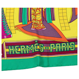Hermès-Hermès Foulard Les Trophées Jaune En Soie-Autre
