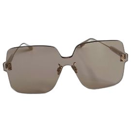 Dior color quake 1 Nude sunglasses with gold hardware Pink