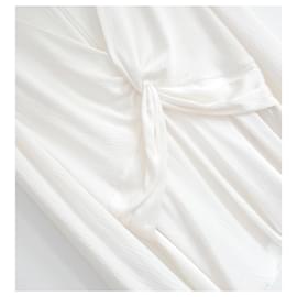 Diane Von Furstenberg-Blusa de seda texturizada de Diane Von Furstenberg-Crudo