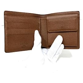 Louis Vuitton-Louis Vuitton Portefeuille Marco Bifold Geldbörse Canvas Kurze Geldbörse M61675 in gutem Zustand-Andere