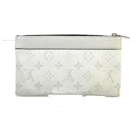 Louis Vuitton-Louis Vuitton Pochette Discovery PM Bolso de mano de lona M30279 En muy buenas condiciones-Otro