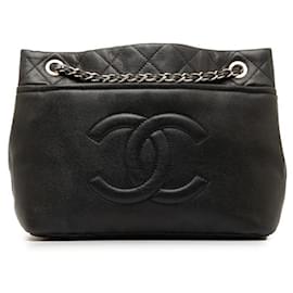 Chanel-Bolsa de ombro com corrente de couro Chanel Bolsa de ombro em bom estado-Outro