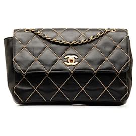 Chanel-Chanel CC Wild Stitch Leather Flap Bag Sac à bandoulière Cuir en bon état-Autre