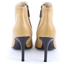 Chanel-Lederstiefel-Beige