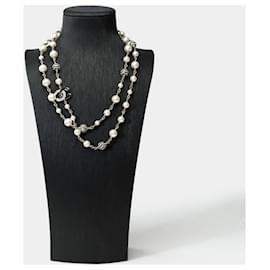Chanel-CHANEL CC-Schmuck mit weißen Perlen - 101826-Weiß