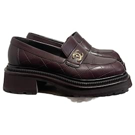 Chanel-CHANEL Pantoletten & Clogs T.EU 37 Leder-Bordeaux