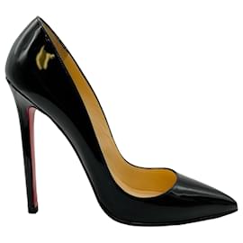 Autre Marque-Christian Louboutin Zapatos de tacón en punta de charol negro-Negro