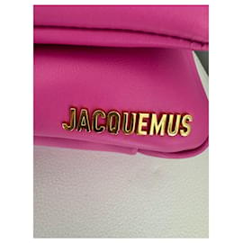 Jacquemus-Bambimou LE CHOUCHOU Puffed Klappen-Tasche. Rosa-Pink