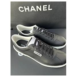 Chanel-CHANEL MEN'S NEW BASKET, SIZE 41-Black,White